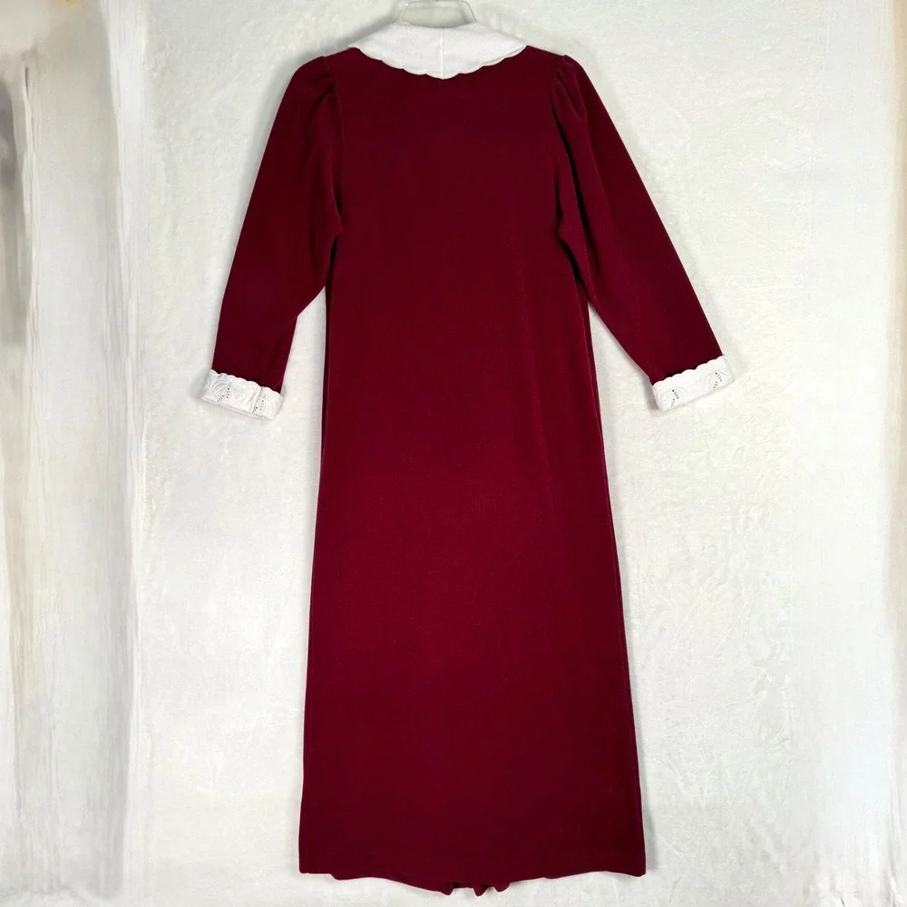 Vintage 70s Vanity Fair Burgundy Maxi Housecoat‎ Robe 1/3 Zip Embroidered Size S